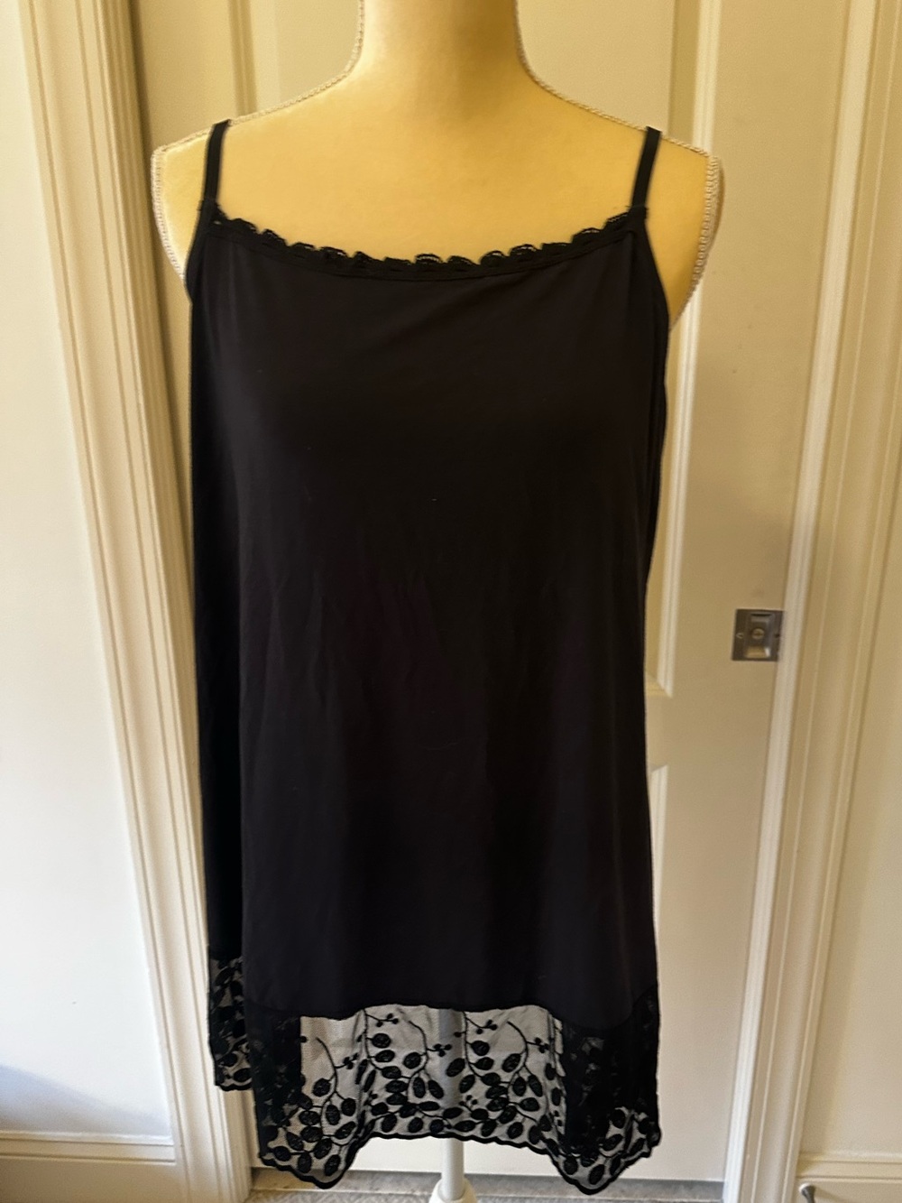 Matilda Jane Black Spaghetti Strap Slip Dress Camisole with Lace Hem Large